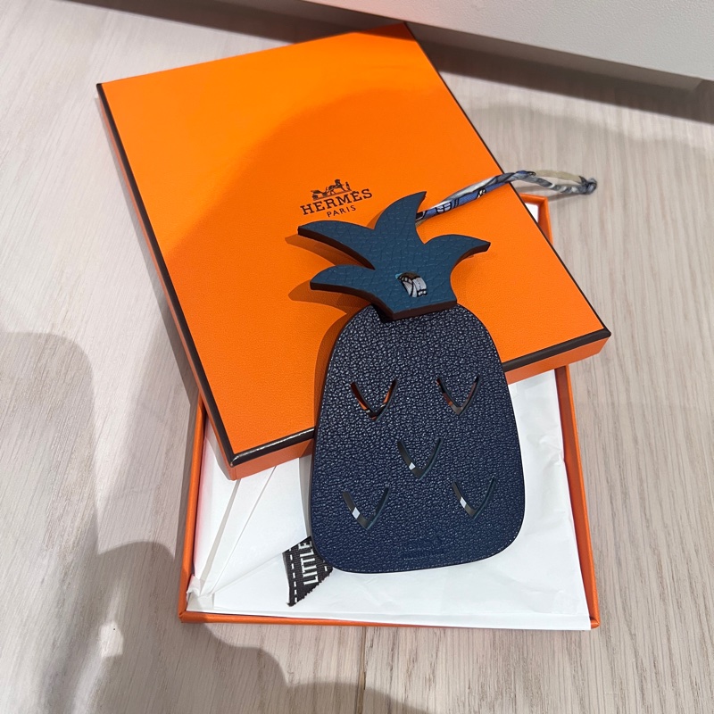 售Petit  h 全新鳳梨😍吊飾-0