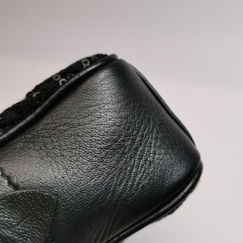 Miu Miu牛皮亮片褶皺斜挎包單肩包-18