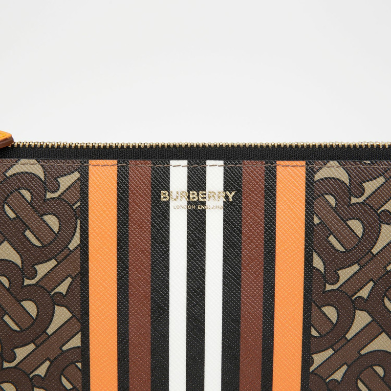 BURBERRY 8025926 TB Monogram 離合器-2