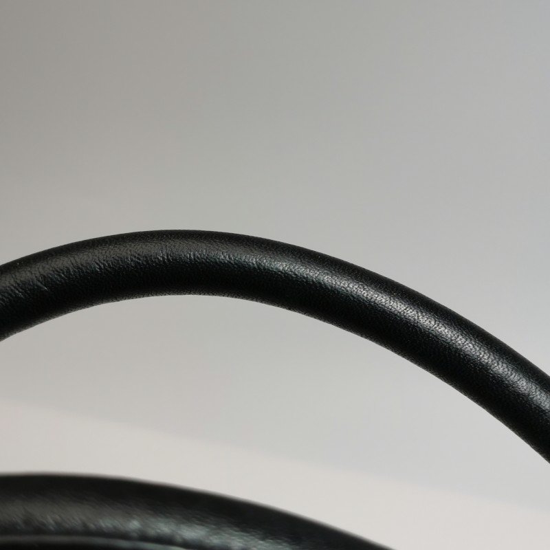 Prada 牛皮純色字母Logo三角徽標斜挎包單肩包-12