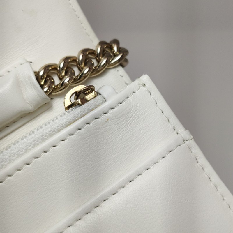 Chanel Boy Bag牛皮菱格方形雙C鎖扣WOC斜挎包單肩包-19