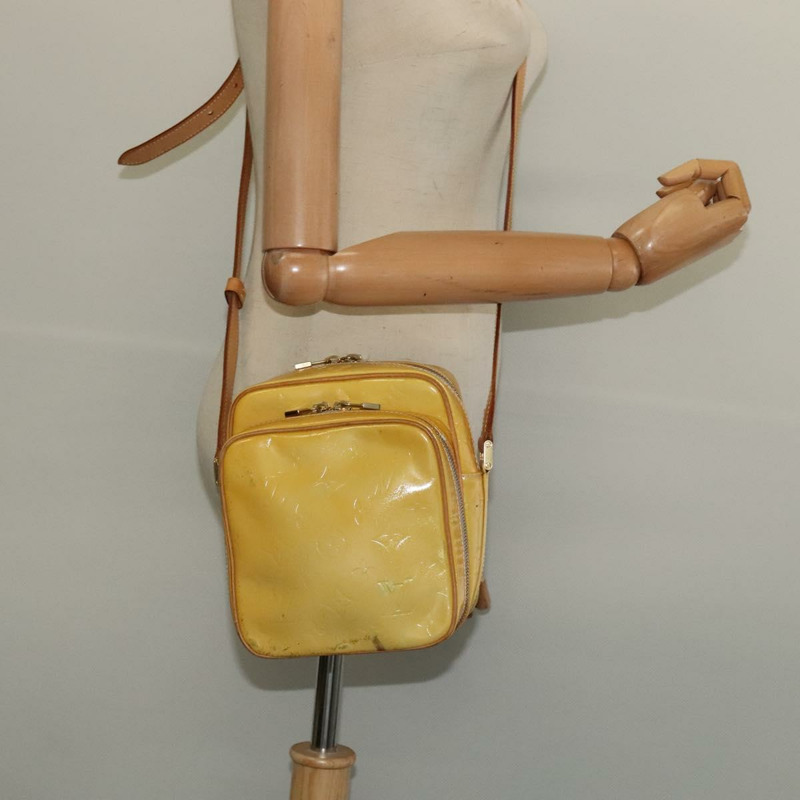 【日本直送】路易威登 Monogram Vernis Wooster 肩背包 灰色 M91036 LV Auth 139931-21