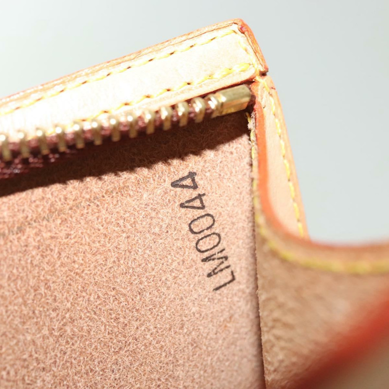 【日本直送】路易威登 Nomad Cava Amble PM 手拿包 米色皮革 M92502 LV 正品 139626-11