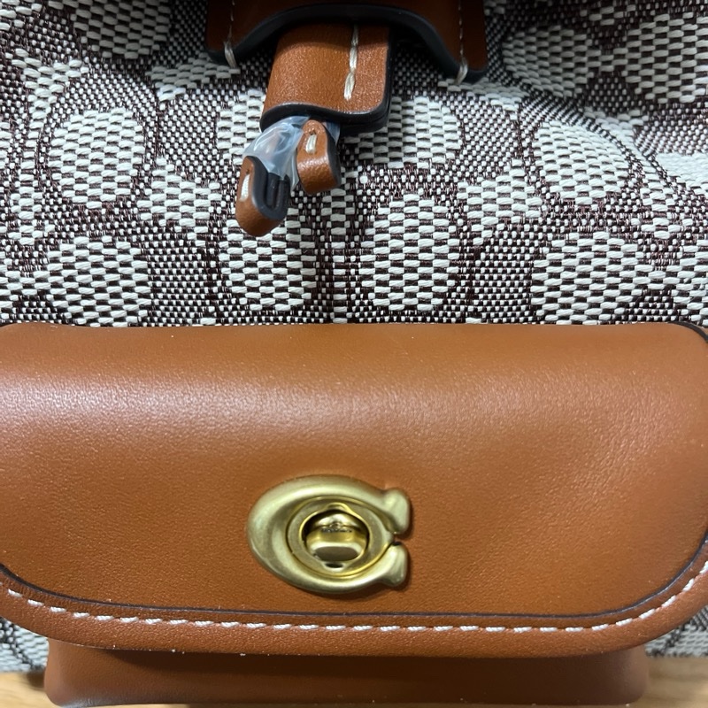 coach riya後背包-4