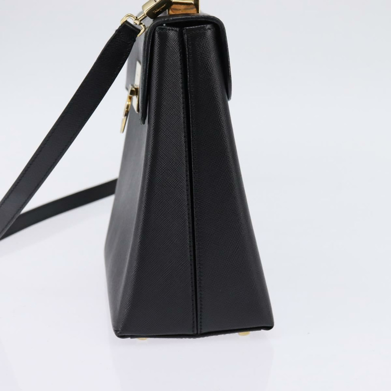 【日本直送】Salvatore Ferragamo Gancini 手提包 皮革 2way 黑色 金色 Auth BA5941-3