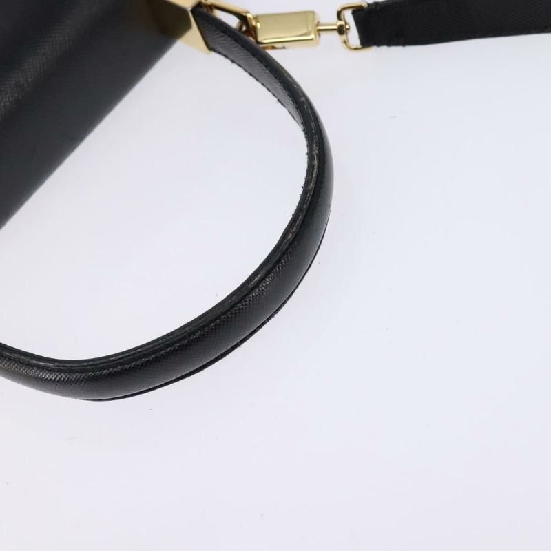 【日本直送】Salvatore Ferragamo Gancini 手提包 皮革 2way 黑色 金色 Auth BA5941-6