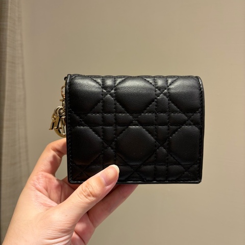 lady Dior短夾錢包