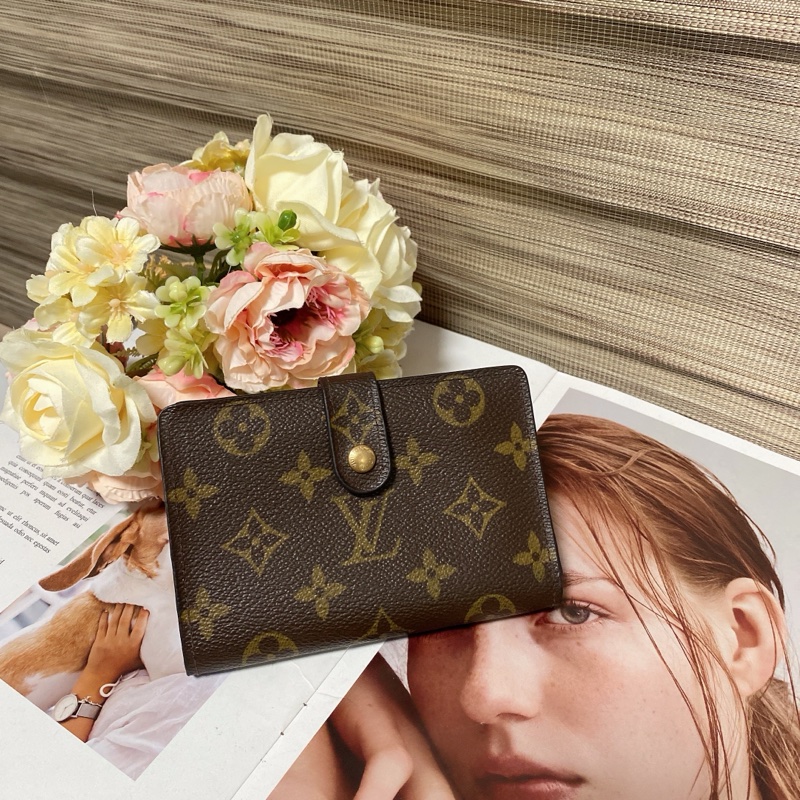 LV M61663蝴蝶扣中夾🏅-1