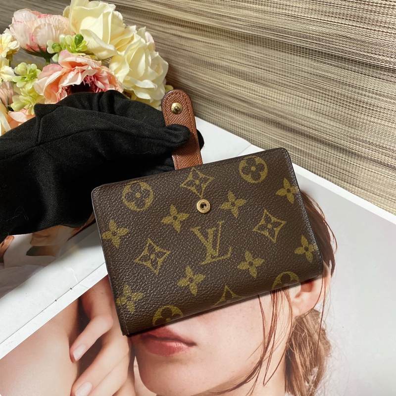 LV M61663蝴蝶扣中夾🏅-6