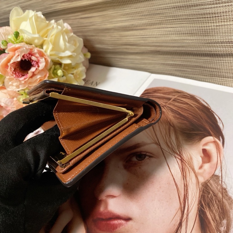 LV M61663蝴蝶扣中夾🏅-21