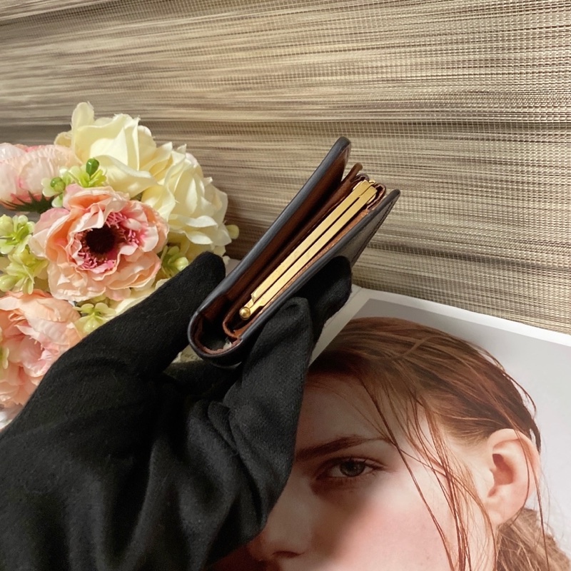 LV M61663蝴蝶扣中夾🏅-23