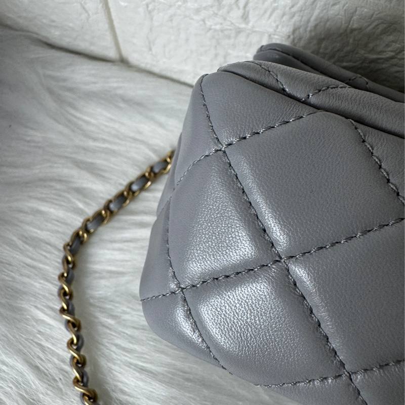 香奈兒金球coco20淺灰羊29開-5