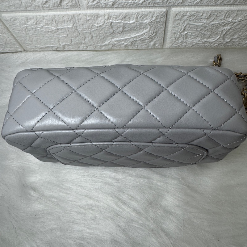 香奈兒金球coco20淺灰羊29開-20