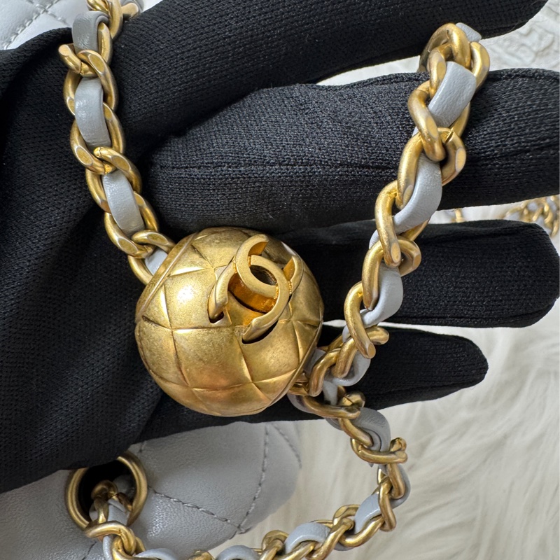 香奈兒金球coco20淺灰羊29開-37