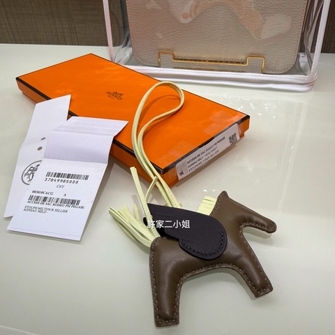 Hermes 小飛馬 全新閒置 大象灰 / 米爾頓黃 / 馬鞍紅