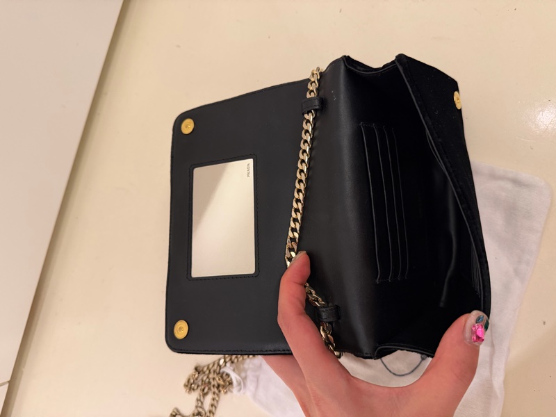 Prada Bow Wallet on Chain 天鵝絨款|英國購入|附防塵袋-5