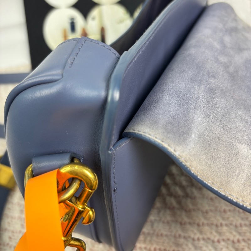Dior迪奧 Bobby藍色牛皮馬鞍包-5
