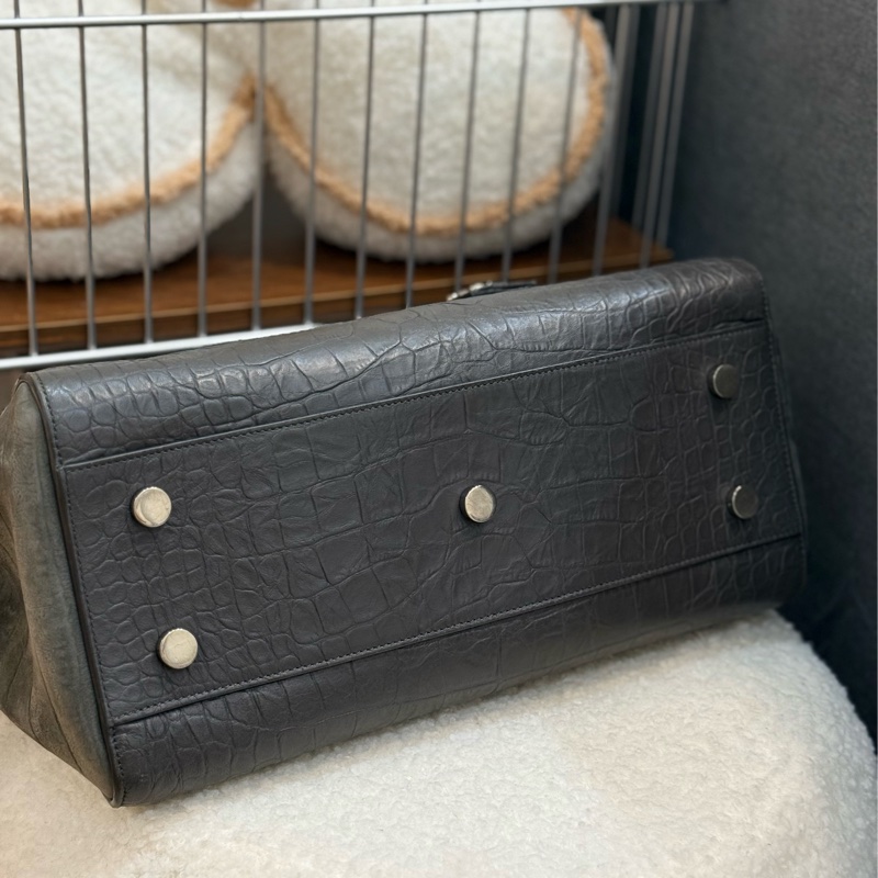 ysl黑色鰐魚壓紋手提斜背包 專櫃十三萬-4