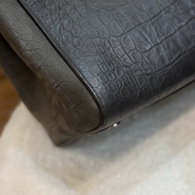 ysl黑色鰐魚壓紋手提斜背包 專櫃十三萬-7
