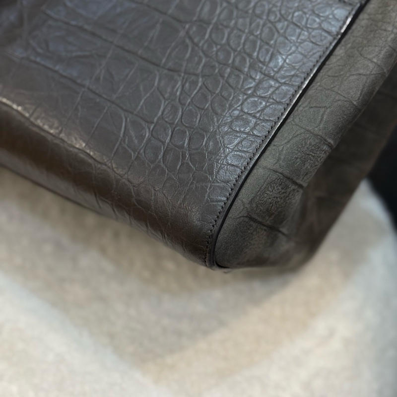ysl黑色鰐魚壓紋手提斜背包 專櫃十三萬-8