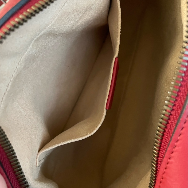 Gucci marmont 紅色相機包-9