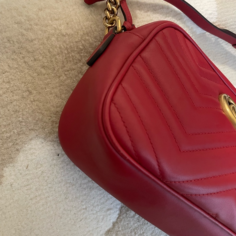 Gucci marmont 紅色相機包-10
