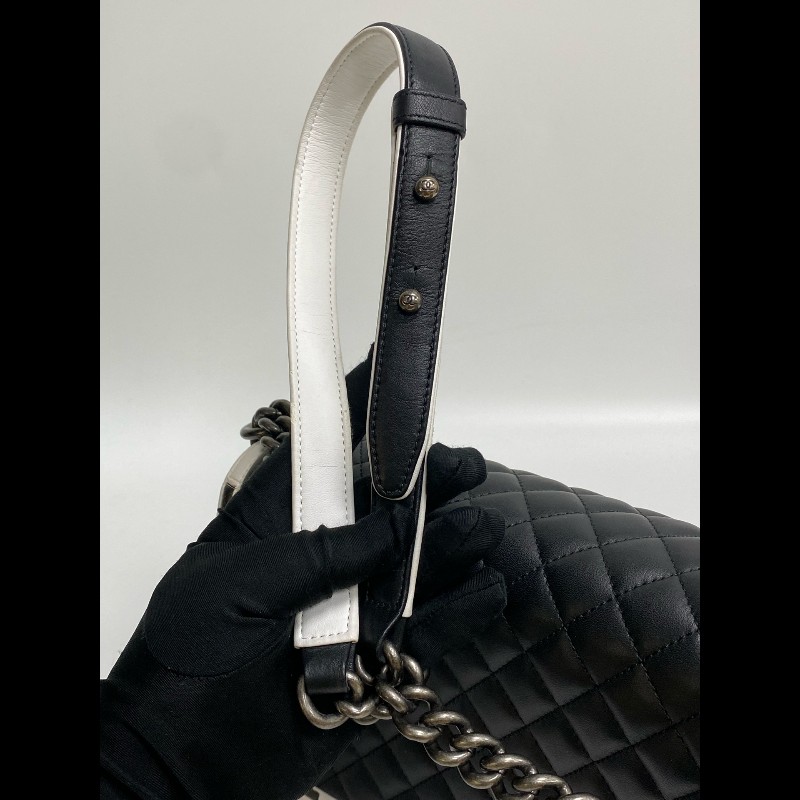 Chanel香奈兒 黑白拼色Leboy 肩背包-17