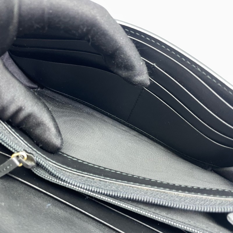 Gucci古馳全皮壓花長款錢包黑金色-24