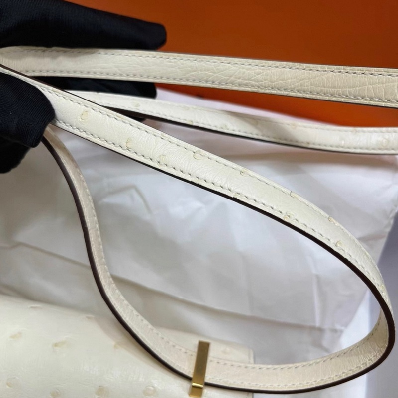 Hermes mini Constance 19 奶油白 鴕鳥皮 金扣 W刻 單肩包 鏡子也在 內里乾淨-6