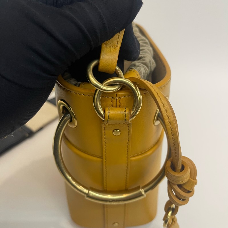 Chloe/克洛伊黃色水桶斜挎包。-16