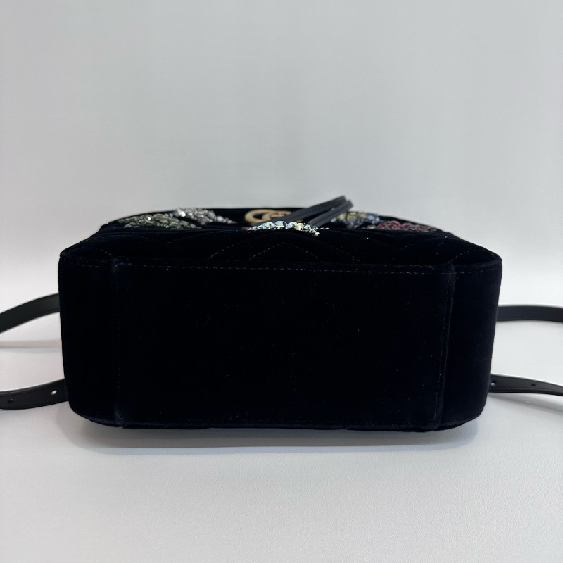 Gucci/古馳馬蒙黑金絲絨V紋星星鑽裝飾雙肩包 底長24cm寬9cm高25cm-4