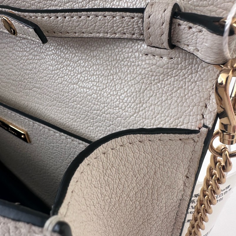 MiuMiu/繆繆MiuLady系列太陽花白色牛皮拼蛇皮水鑽鏈條斜挎包底長20。-11