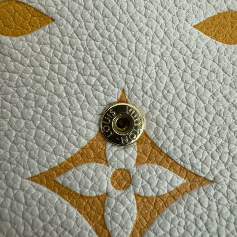 Louis Vuitton/路易威登全皮香草黃漸變色三合一芯片款21㎝。-17