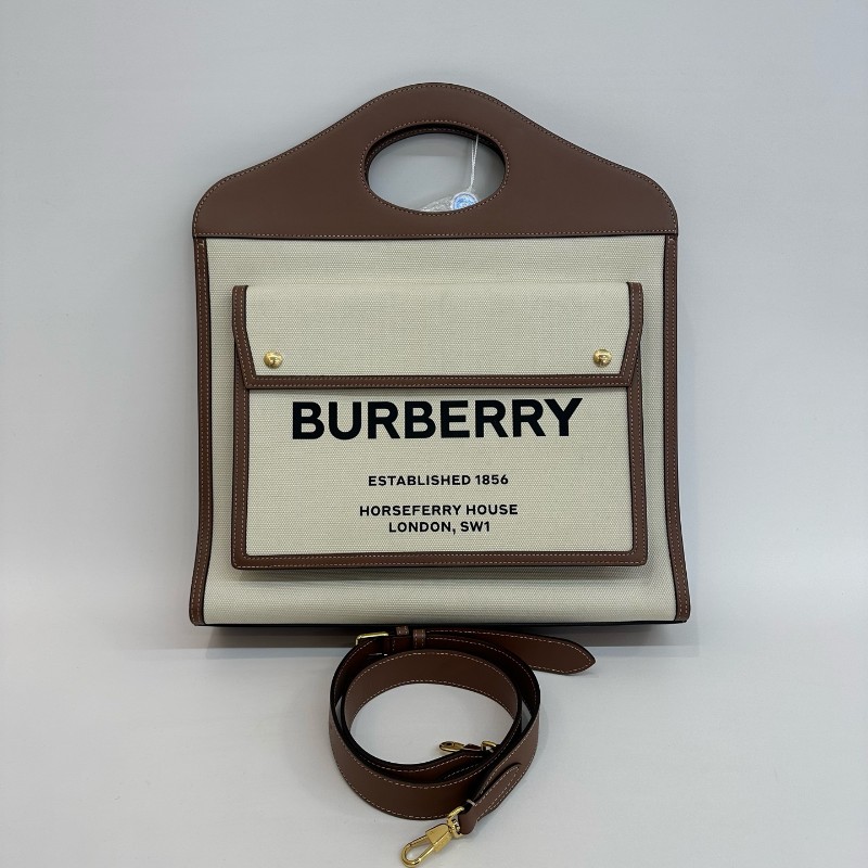 Burberry/巴寶莉格紋棕色帆布口袋斜挎包。-0