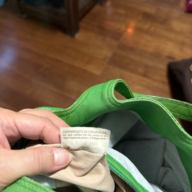 BV綠色二手編織手提袋-11