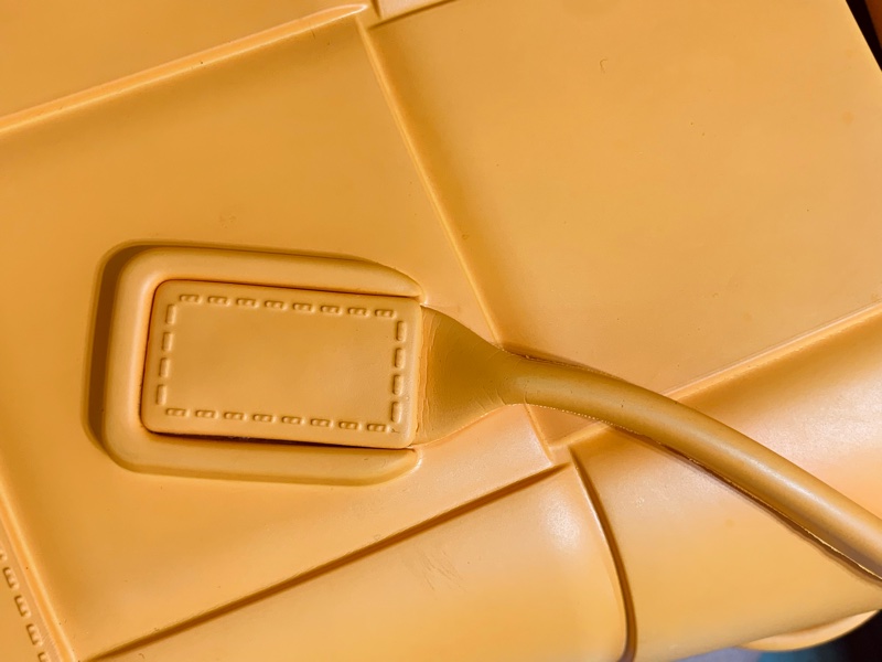 ‼️限量爆款 Bottega Veneta BV 大編織橡膠包 手提包-7