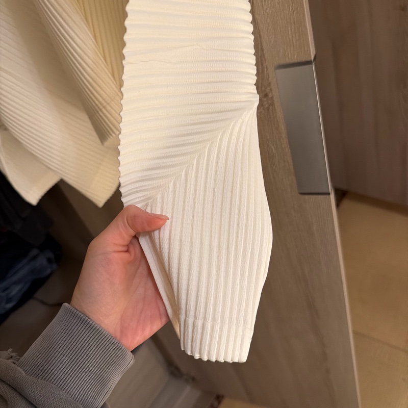 issey 連帽長袖 加送一件褲子-1