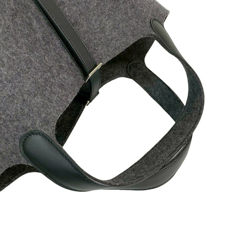 全新未使用 Y 字印記愛馬仕 Picotin Lock PM 毛氈和 Swift 皮革手提包，灰色/黑色，20685-3