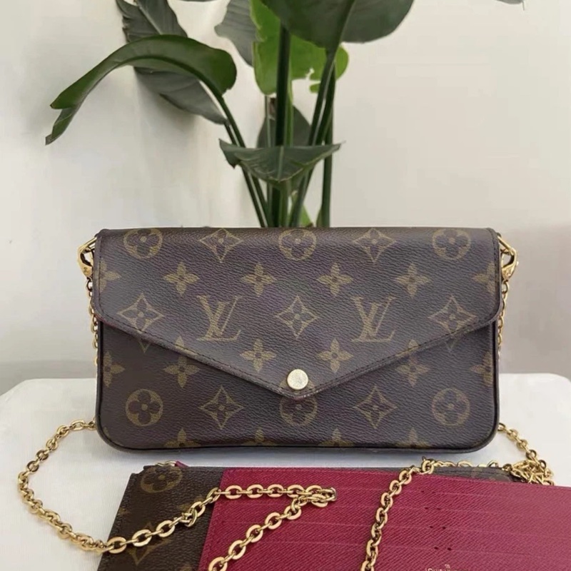 Louis Vuitton LV Empreinte Pochette Felicie 鏈條錢包包 單肩包-0