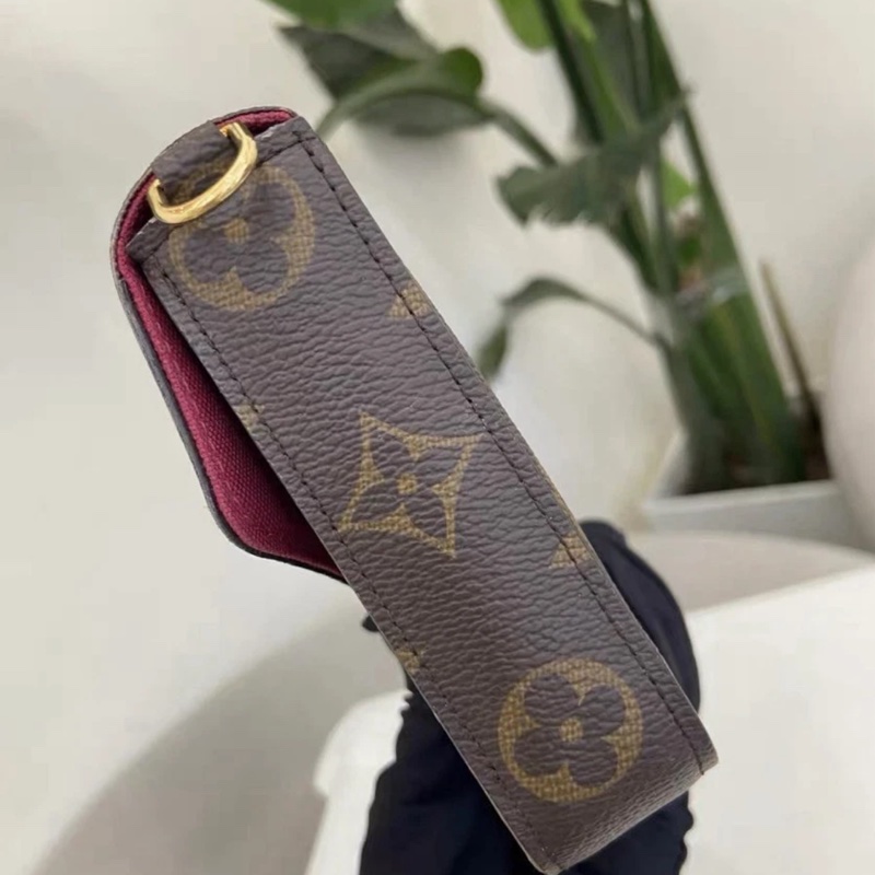 Louis Vuitton LV Empreinte Pochette Felicie 鏈條錢包包 單肩包-2