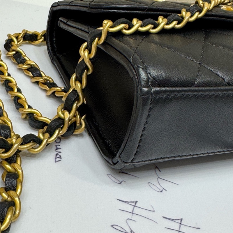 Chanel黑金 珐琅手柄woc 斜挎包 芯片-8