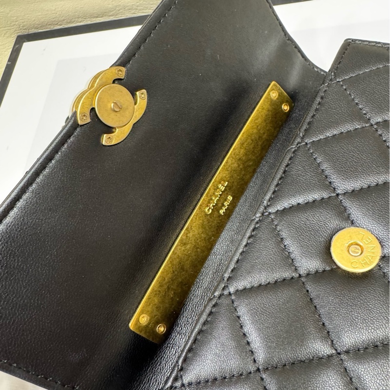 Chanel黑金 珐琅手柄woc 斜挎包 芯片-9