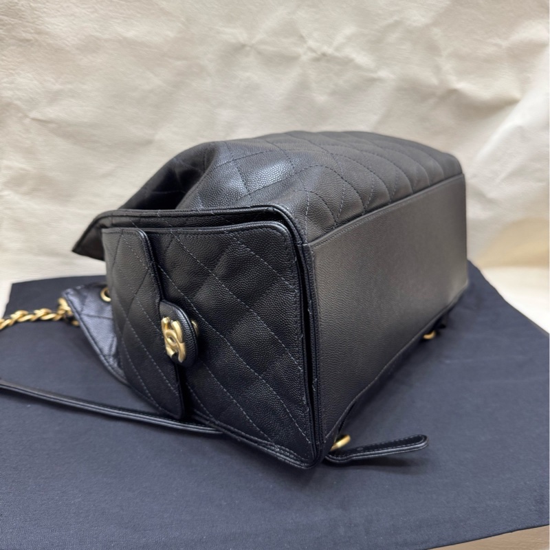 Chanel 全新25B系列黑金牛皮 大号双肩包 芯片-7