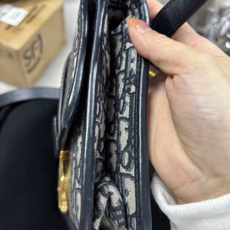 Christian Dior 海軍藍 Oblique Jacquard 30 Montaigne 鏈條包 單肩包-3