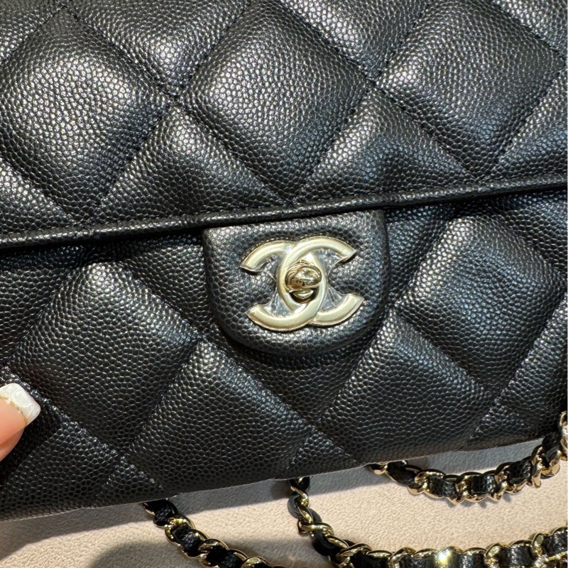 Chanel 25S荔枝牛皮手柄CF 尺寸 19×12×6.5-3