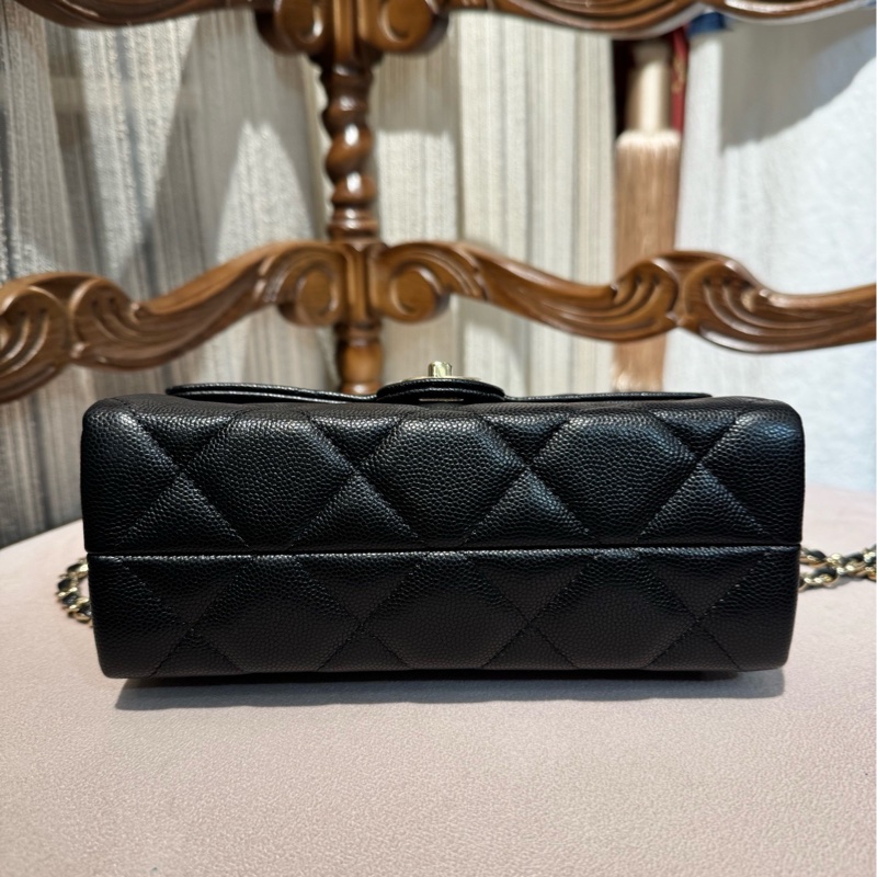 Chanel 25S荔枝牛皮手柄CF 尺寸 19×12×6.5-6