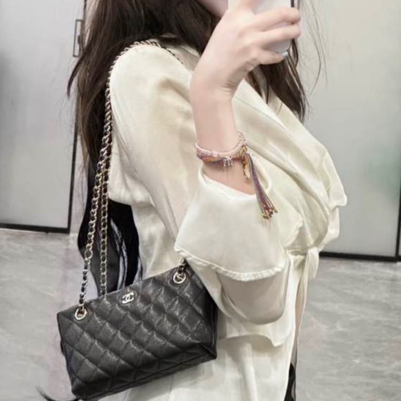 誠可議💖Chanel 25C mini tote 黑金荔枝牛-7
