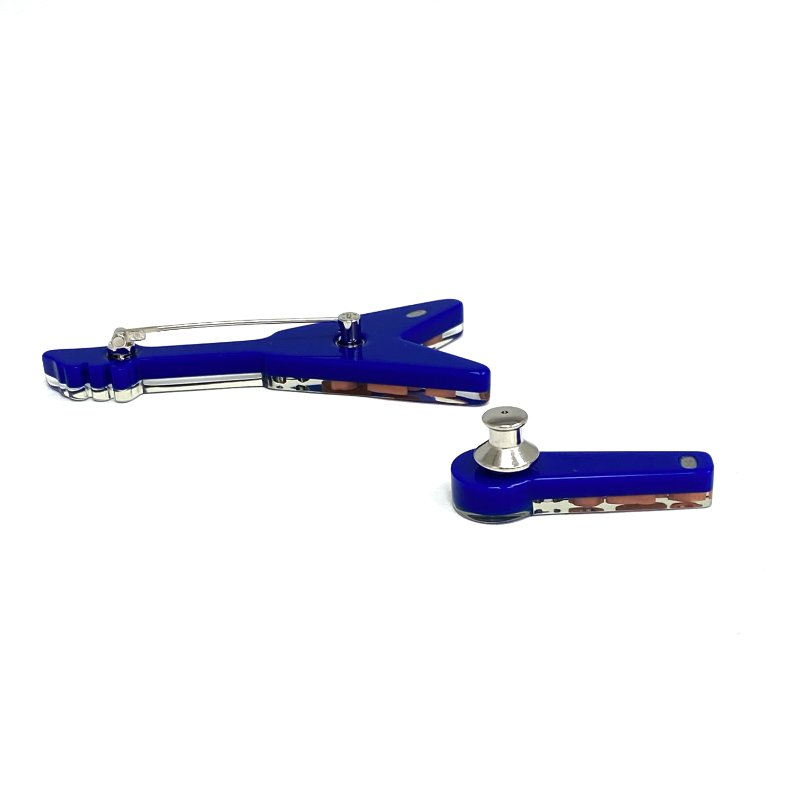 ☆ Chanel 香奈兒 Blue Resin Mic Guitar Brooch D22P 藍色樹脂麥克風吉他胸針 D22P - 257021395-3