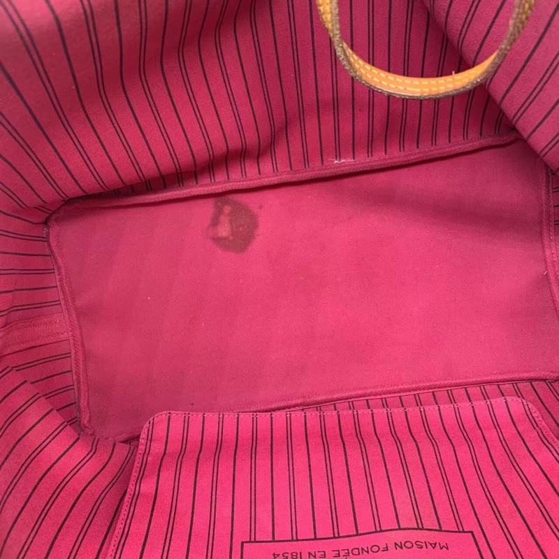 二手 lv neverfull 大號老花，包口手柄內里發黑磨損，包有異味-4