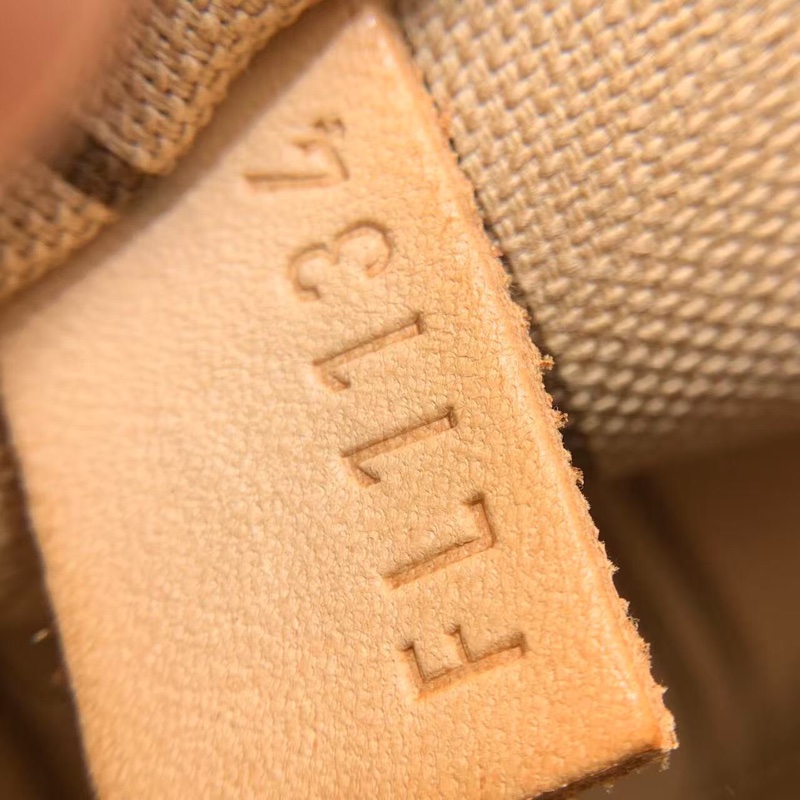 二手 lv neverfull 大號老花,包口手柄內里發黑磨損,包有異味-10